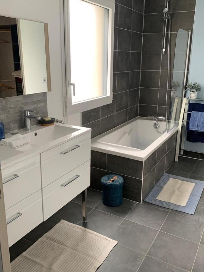 Maison De Charme Avec Jardin,Pace,Proche De Rennes 外观 照片